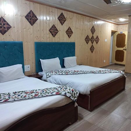 Srinagar Group Of Hotels Exteriér fotografie